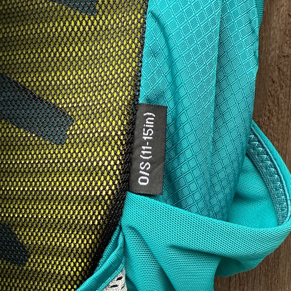 OSPREY Teal Backpack with Neon Yellow Accents HydraJet 15 - Picture 4 of 12